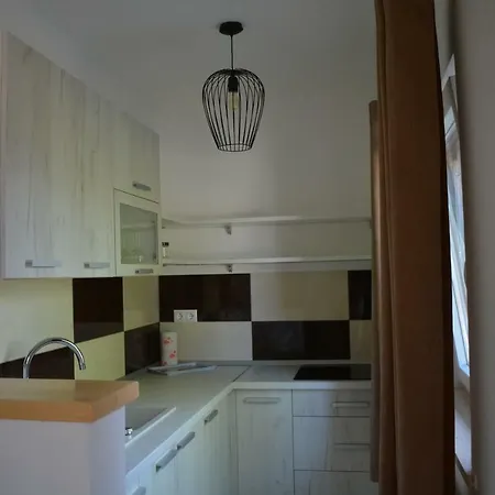 Farm Zevnik 3* ברז'יס