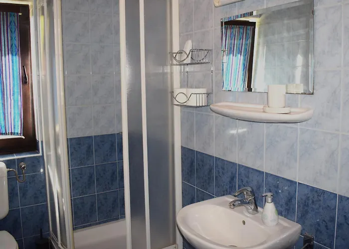 Gasthuis Farm Zevnik 3*