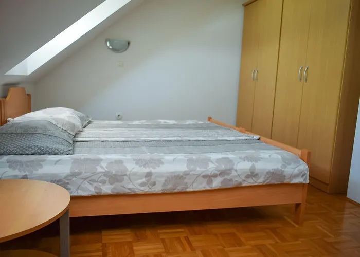 Gasthuis Farm Zevnik 3*