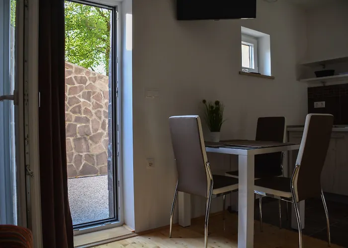 Gasthuis Farm Zevnik